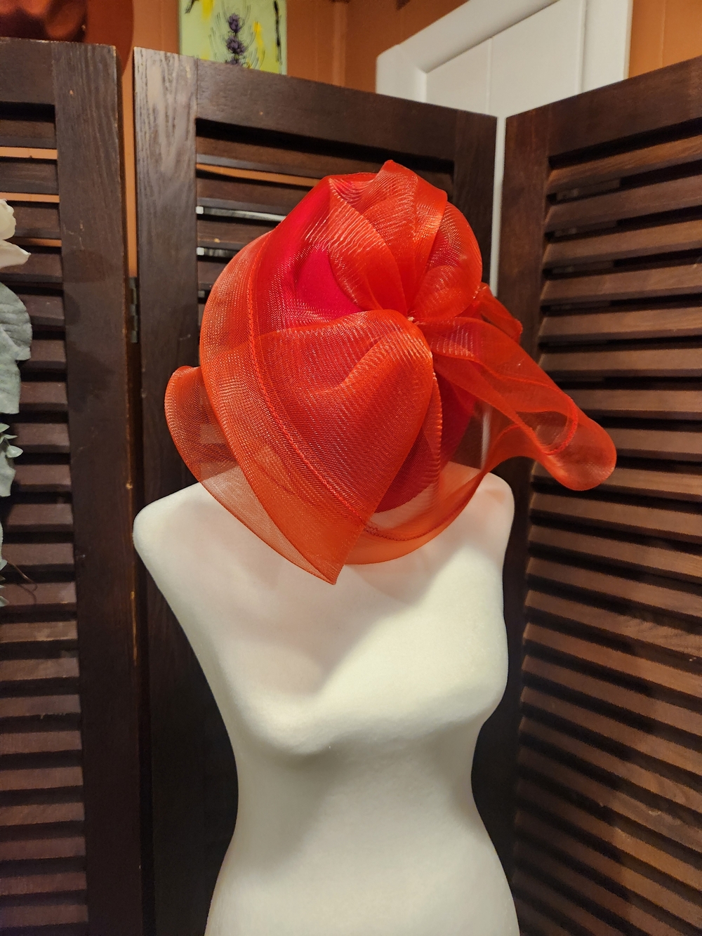 Vintage Red Sculpted Organza Cocktail Hat